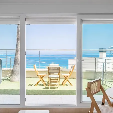 Amatista Oceanfront Terrace & Sea Views *