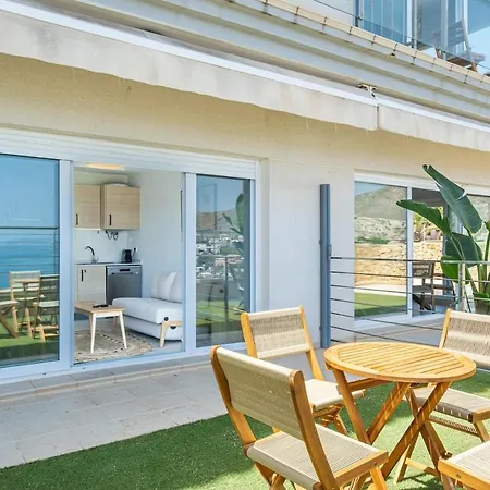 Amatista Oceanfront Terrace & Sea Views Appartement *